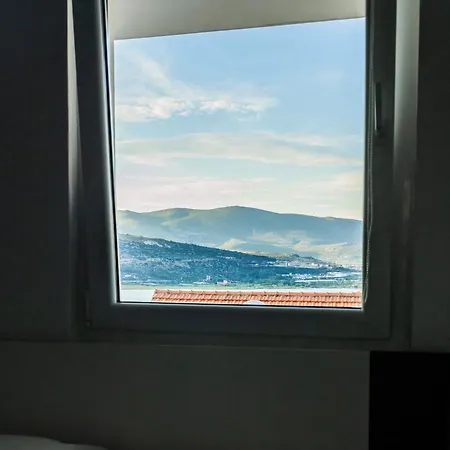 Apartament With Terrace And Sea View - Lucic *